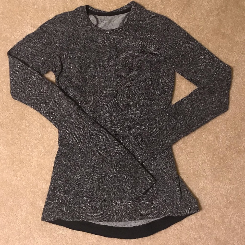 LULU Runderful Long Sleeve DONT BUY, RESERVED